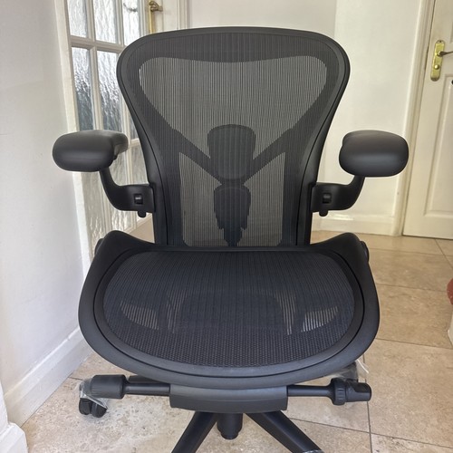 Herman miller aeron chair - aeron,