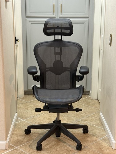 Herman miller aeron remastered - miller,