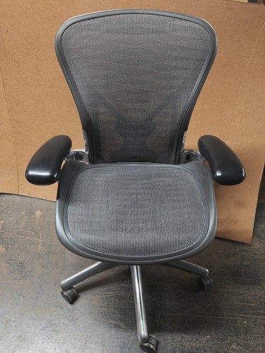 Herman miller aeron - miller, mesh
