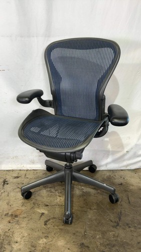 Herman miller aeron chair - herman,