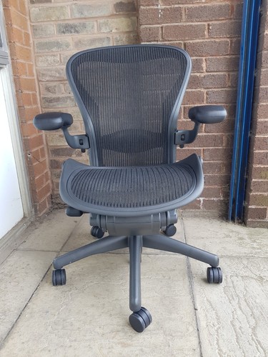 Herman miller aeron office - herman,