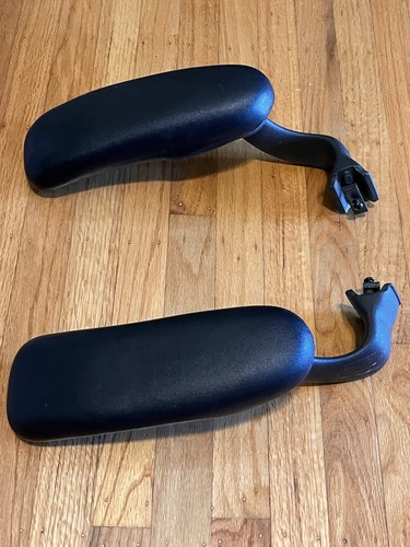 Herman miller classic aeron - miller,