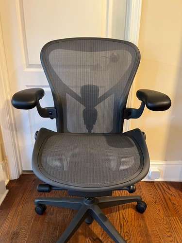 Herman miller aeron remastered - miller,