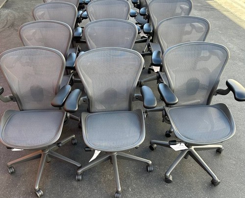 Herman miller aeron chair - aeron,